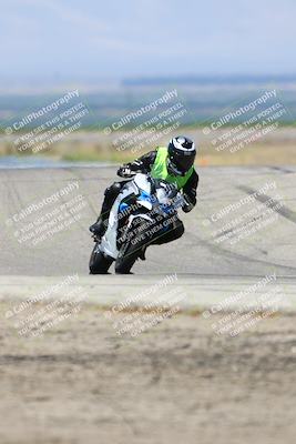 media/May-25-2025-Lets Ride (Sun) [[0ff033e448]]/C Group/1140am (Grapevine)/